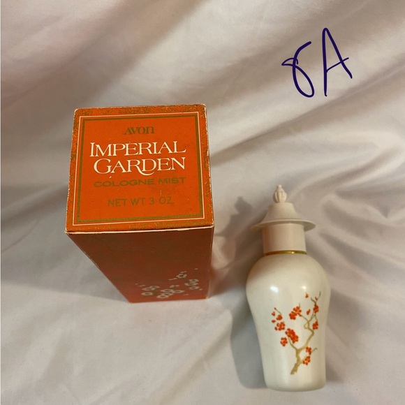 3 piece vintage Avon decanter (#A8) - Picture 3 of 11